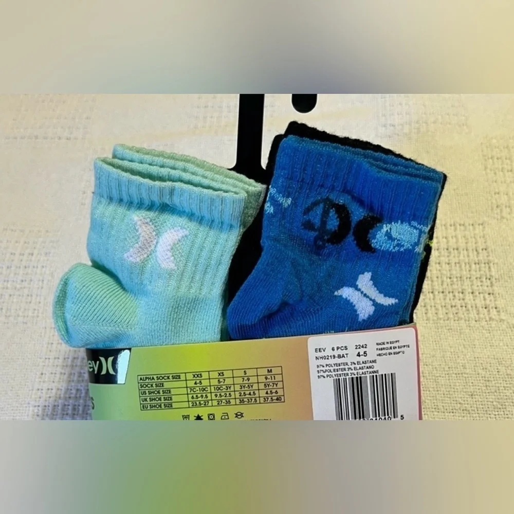 Hurley vibrant boys